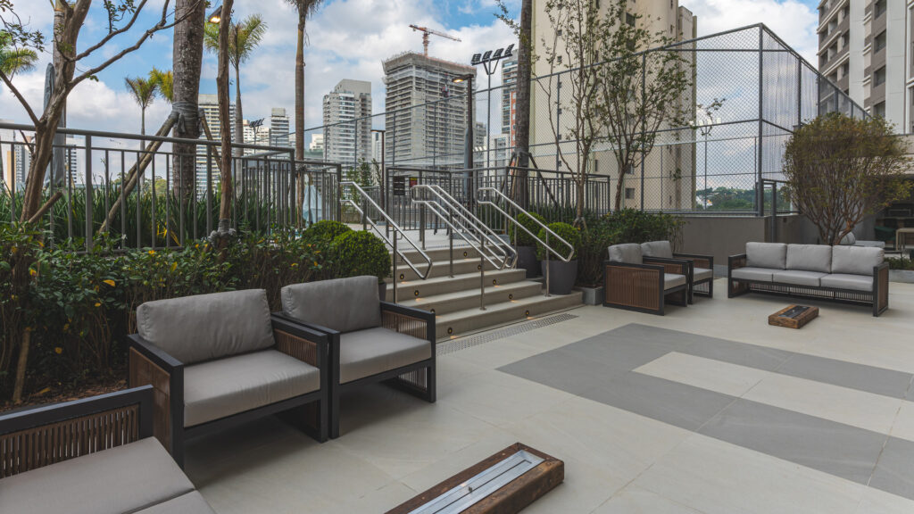 Praça Central Com Lounge Externo Do Green View Butantã, Foto Do Empreendimento Entregue